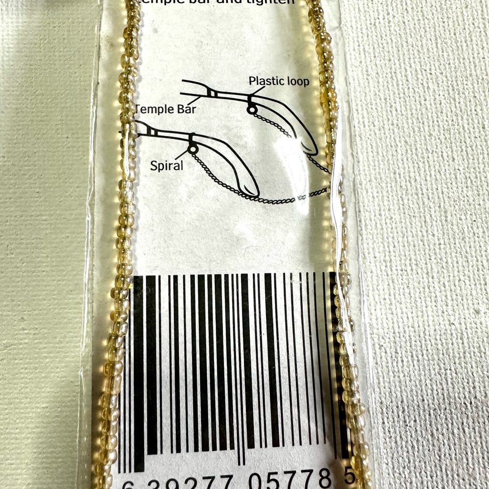 Sunglasses chain